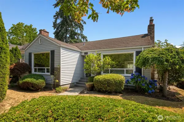 1701 N 82nd Street, Seattle, WA 98103