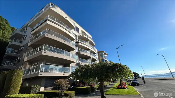 1170 SW Alki #300, Seattle, WA 98116