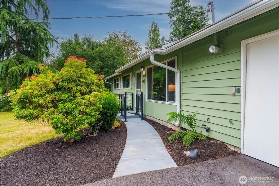 8811 187th Street Ne, Bothell, WA 98011 - #3