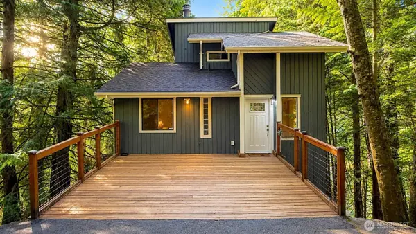 16 Valley View Circle, Bellingham, WA 98229