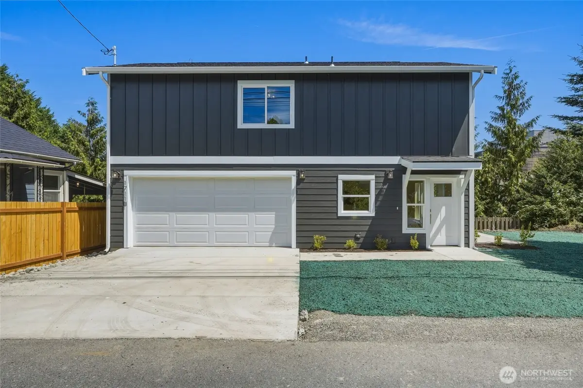 1711 12th Street #B, Everett, WA 98201 - #1