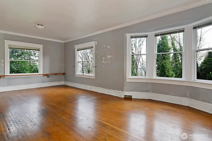 4729 Mount View Drive S, Seattle, WA 98108 - #2