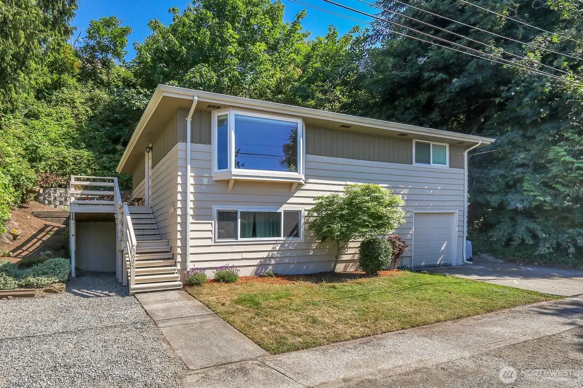 5625 SW Teig Place, Seattle, WA 98116 - #1