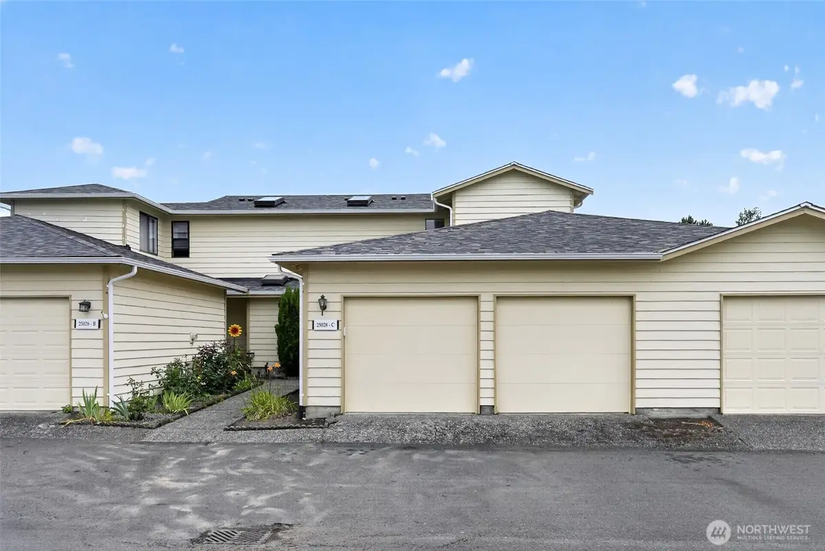 25028 110th Avenue Se #C, Kent, WA 98030 - #1