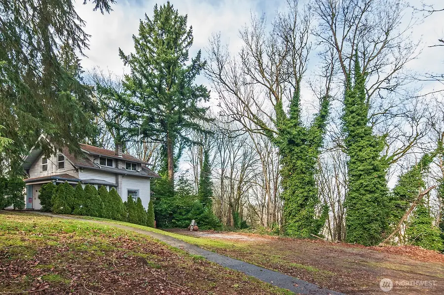 4729 Mount View Drive S, Seattle, WA 98108 - #3
