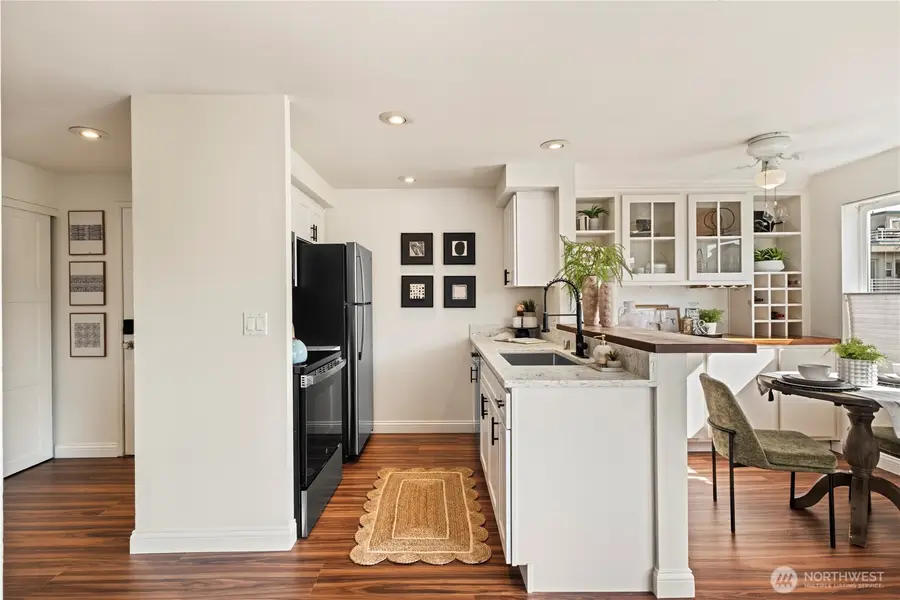 3648 Whitman Avenue N #C101, Seattle, WA 98103 - #2