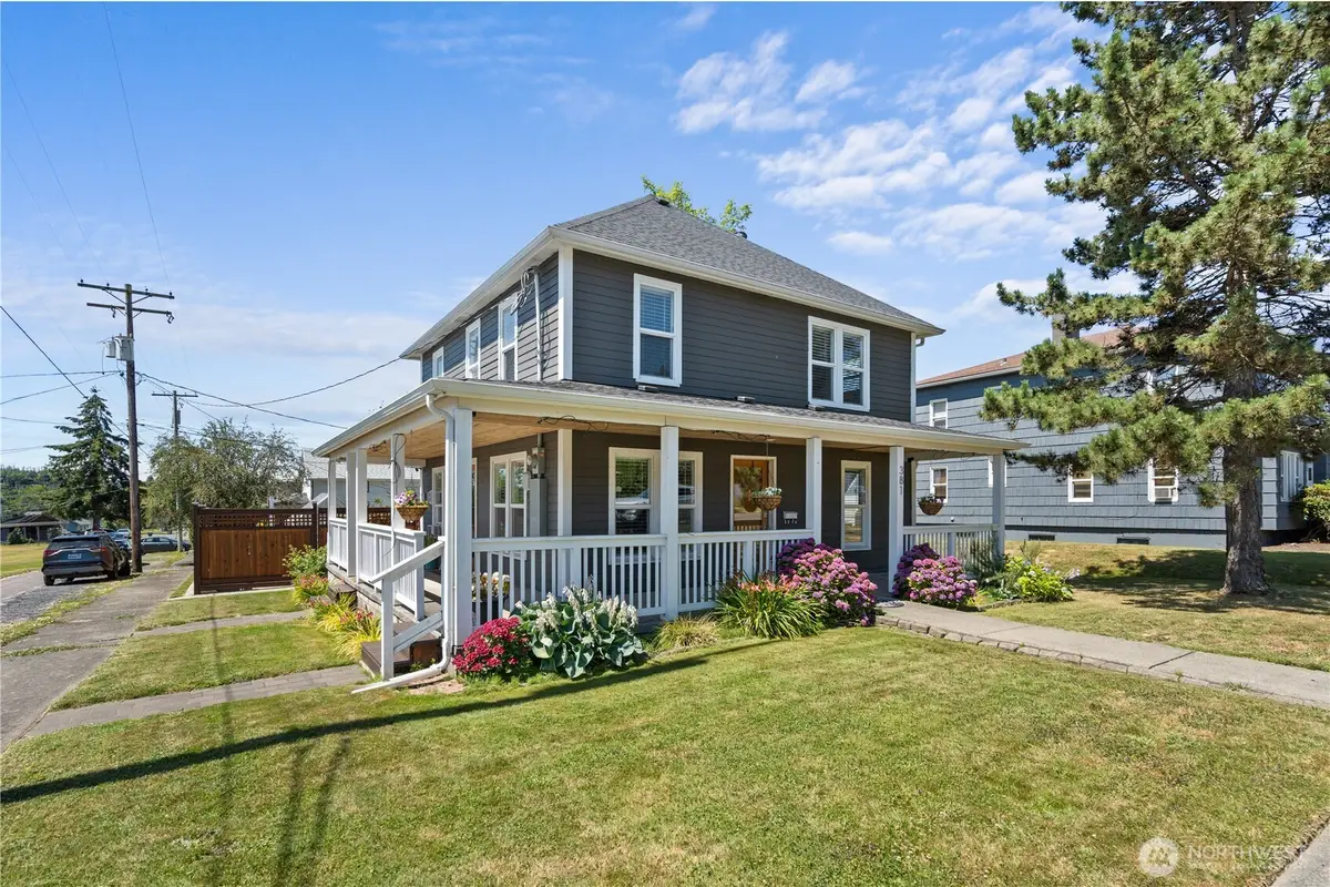 381 S Market Boulevard, Chehalis, WA 98532 - #1