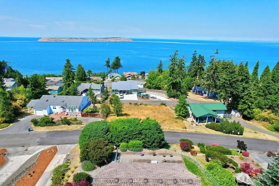 332 Lupine Drive, Sequim, WA 98382 - #3