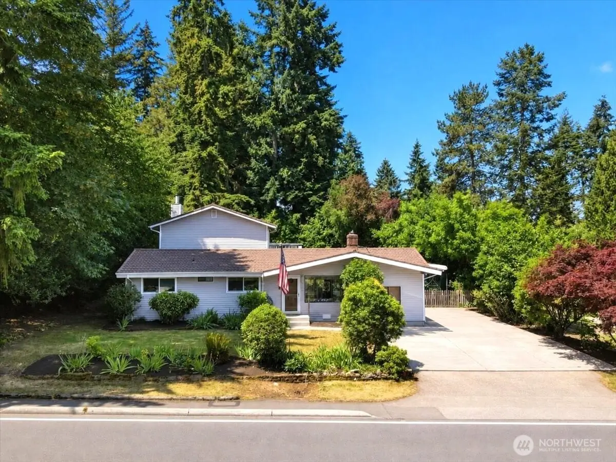 15621 84th Avenue Ne, Kenmore, WA 98028 - #1