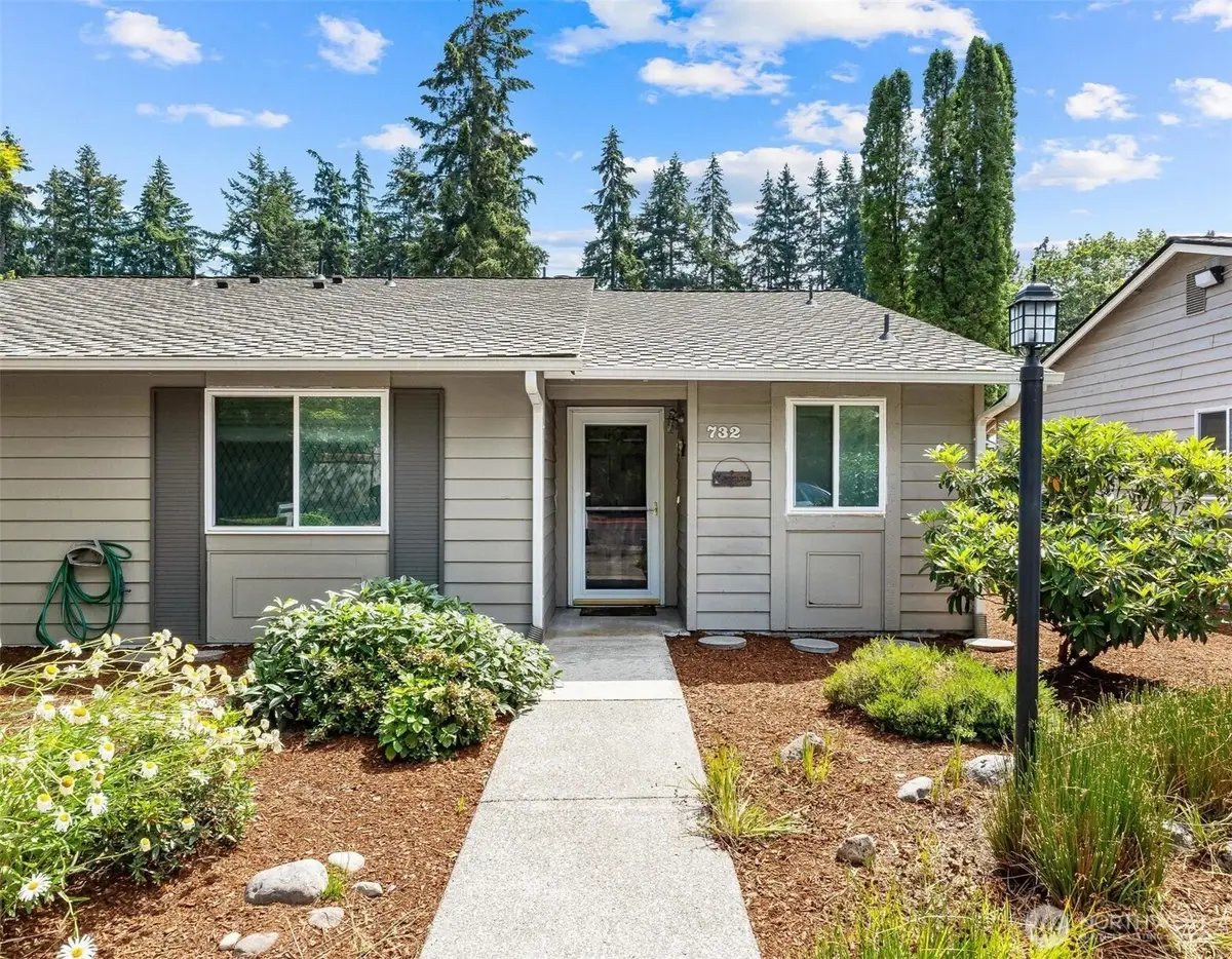732 126th Avenue Ne #109, Bellevue, WA 98005 - #1