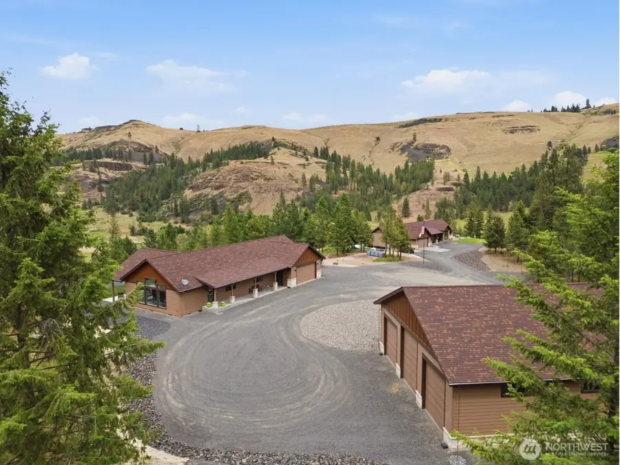 34951 Sharptail Lane, Davenport, WA 99122 - #2