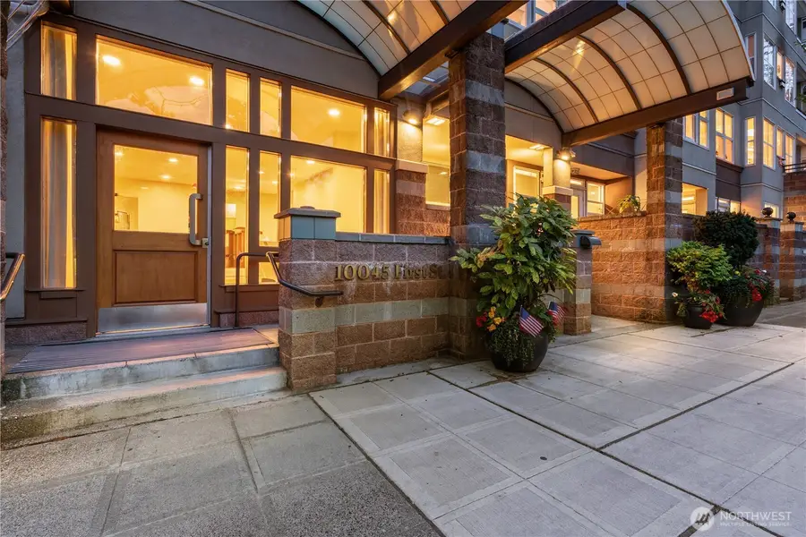 10045 NE 1st Street #327, Bellevue, WA 98004 - #3