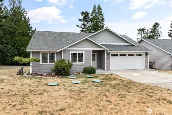1254 Rickover Drive, Coupeville, WA 98239