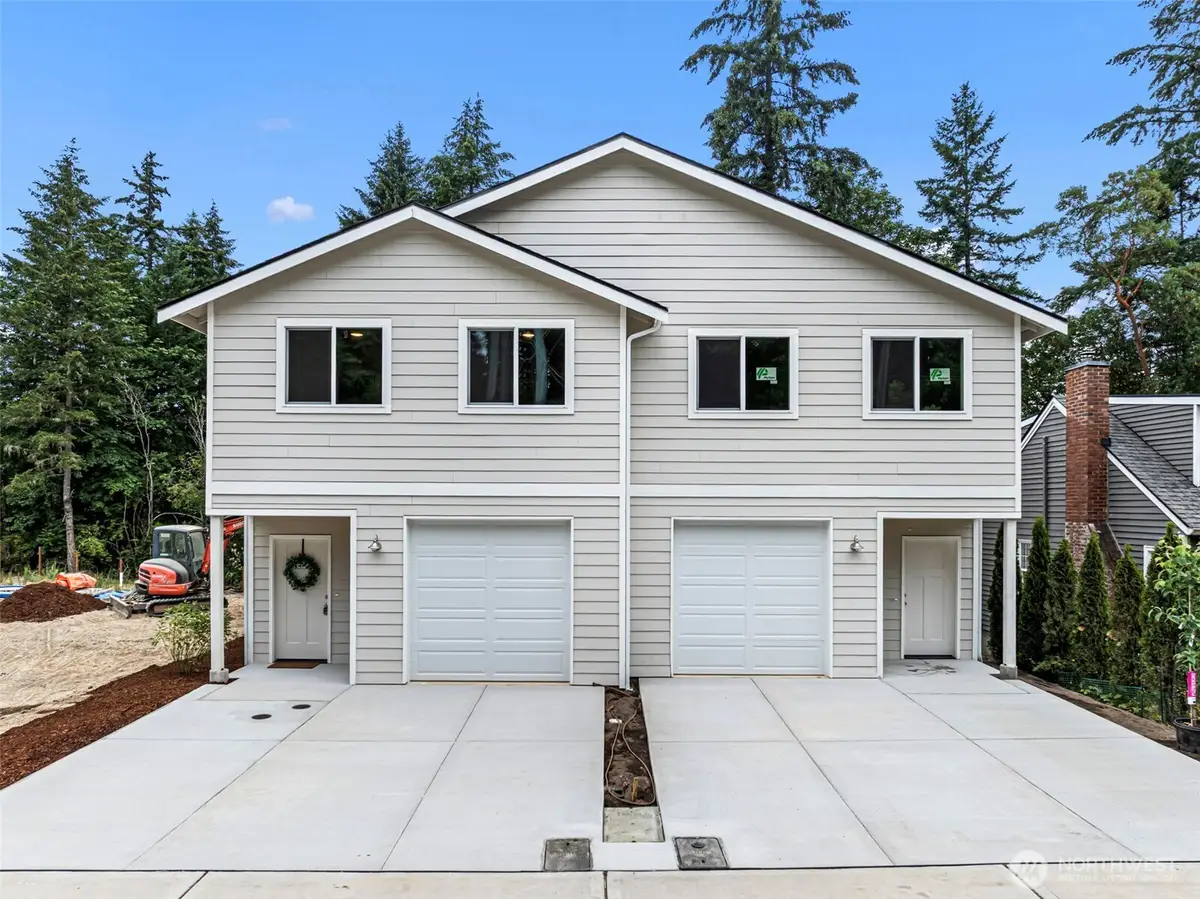 5158 W Francis Street, Bremerton, WA 98312 - #1