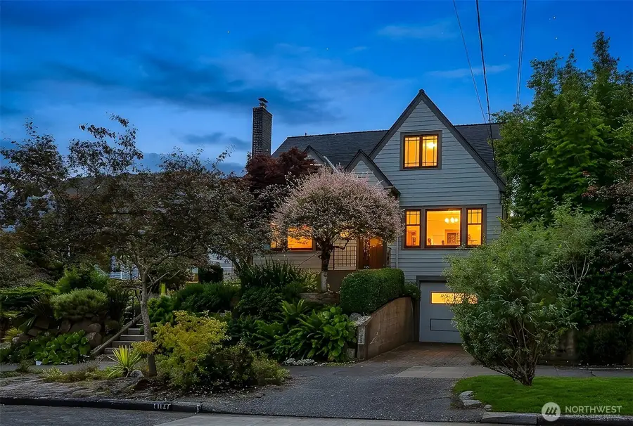 7047 27th Avenue Nw, Seattle, WA 98117 - #2