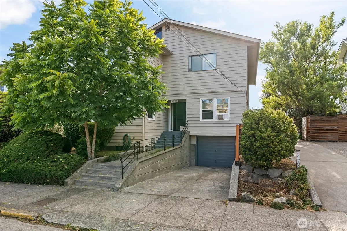 4707 Phinney Avenue N, Seattle, WA 98103 - #1