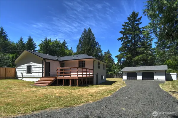 7028 Boston Harbor Road Ne, Olympia, WA 98506