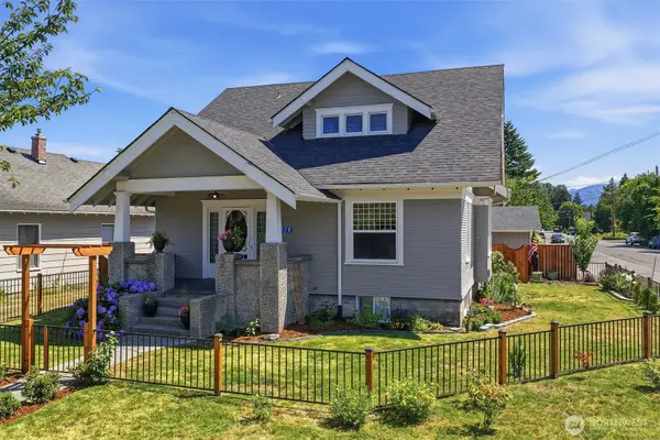 328 S Anacortes Street, Burlington, WA 98233