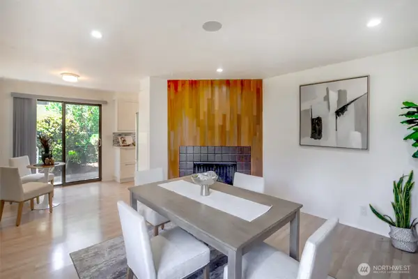 5512 NE 204 Street, Lake Forest Park, WA 98155
