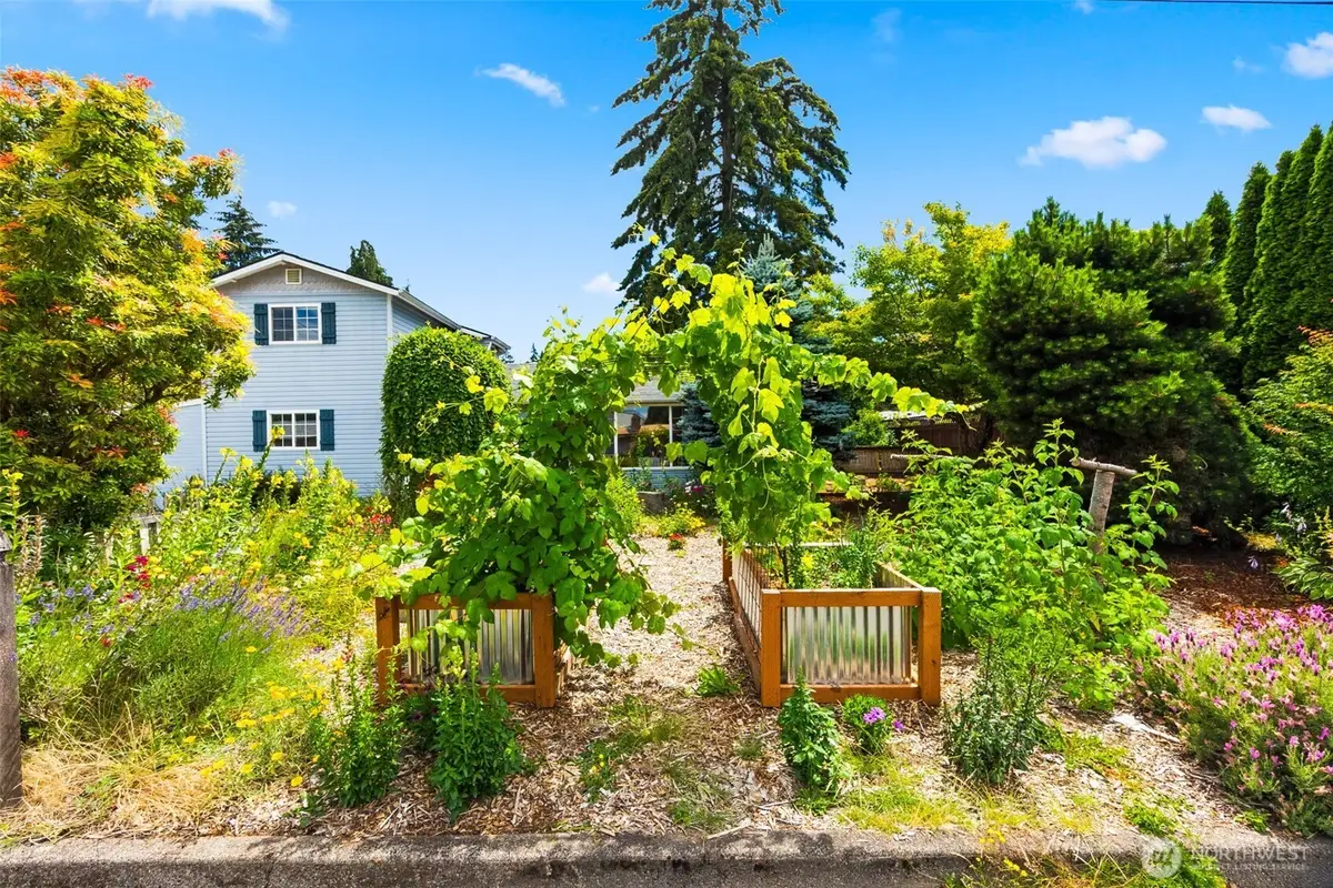 301 N Street Se, Tumwater, WA 98501 - #1