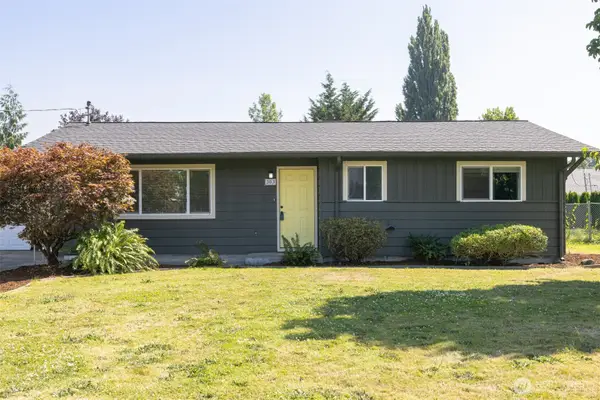 303 Garfield Street, Sumas, WA 98295