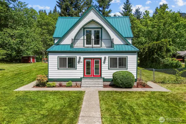 33724 SE Hudson Road, Ravensdale, WA 98051