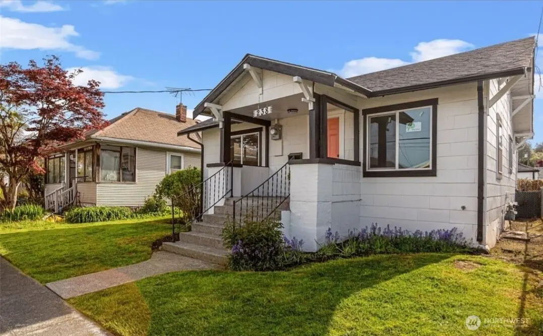 238 Meadow N, Renton, WA 98057 - #1