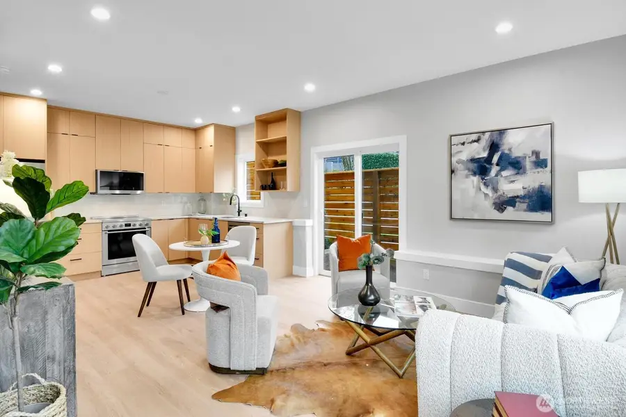 3812 SW Morgan Street, Seattle, WA 98126 - #2