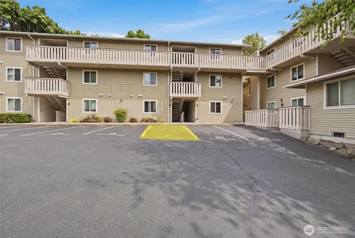 18200 NE 73rd Avenue #A111, Kenmore, WA 98028 - #1