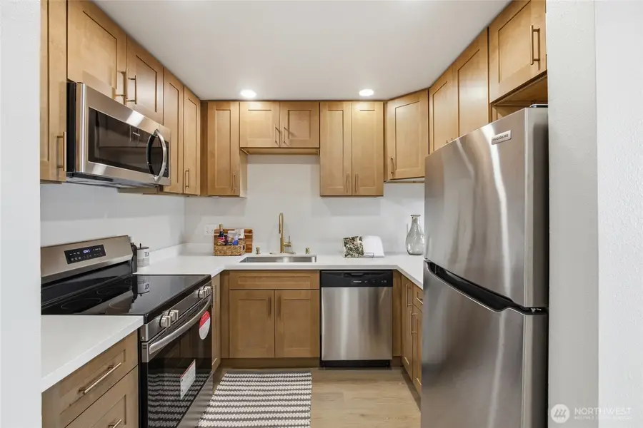 18200 NE 73rd Avenue #A111, Kenmore, WA 98028 - #2