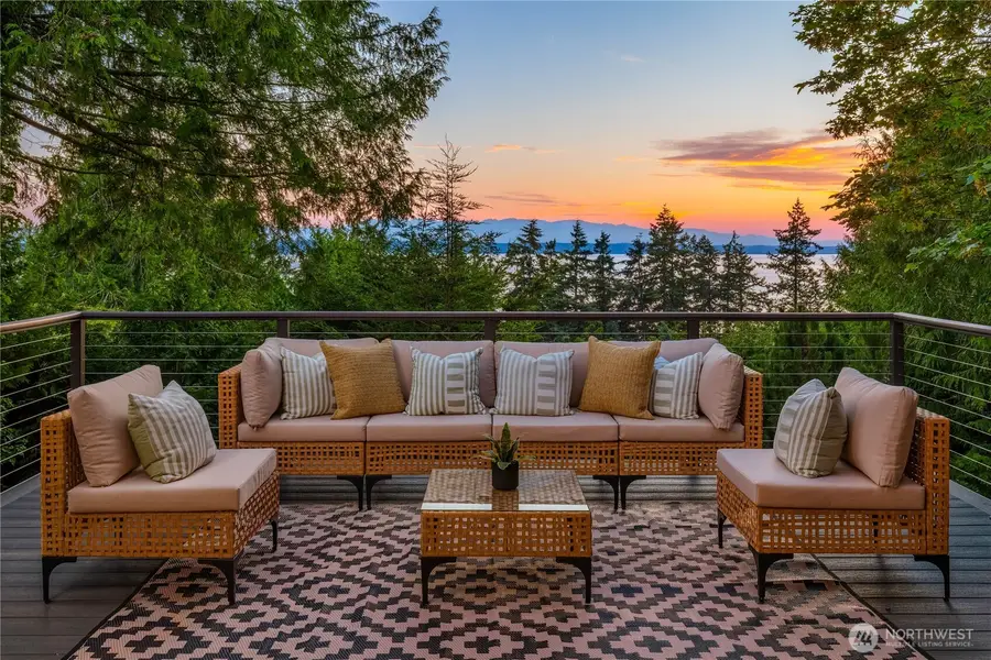 18730 94th Avenue W, Edmonds, WA 98020 - #2
