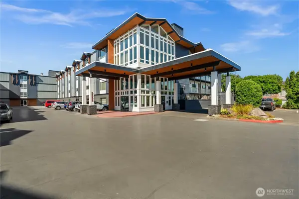 2501 Canterbury Lane E #203, Seattle, WA 98112