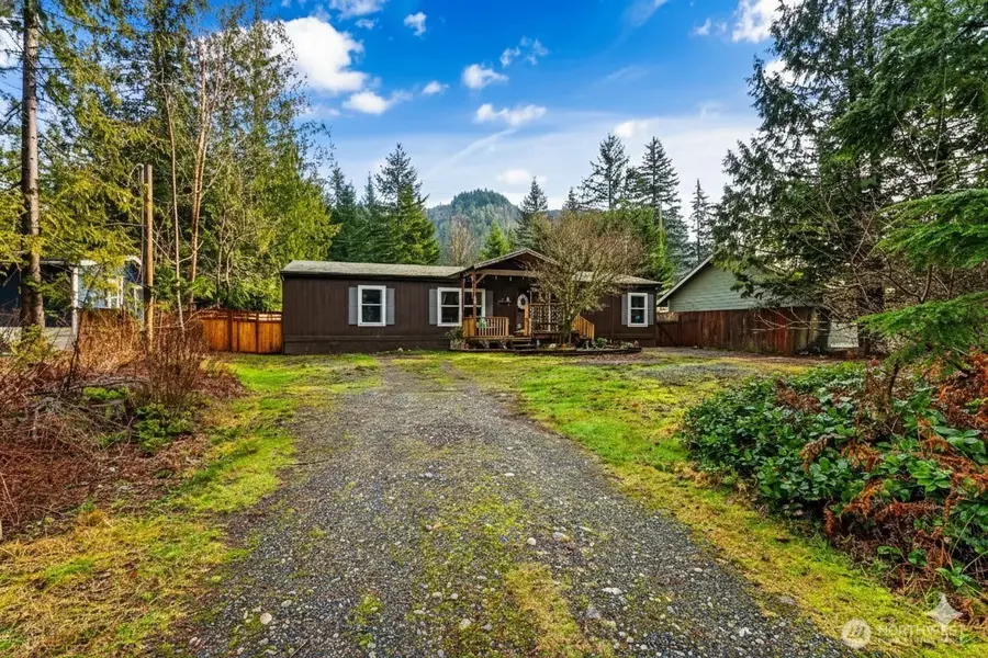 172 Sprague Valley Drive, Maple Falls, WA 98266 - #2