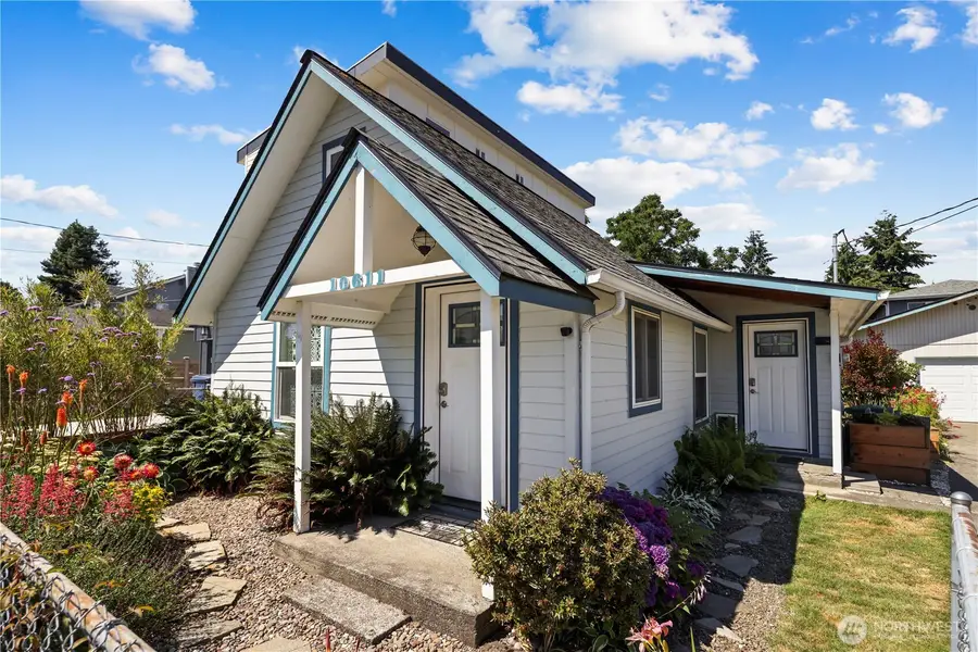 10611 2nd Place Sw, Seattle, WA 98146 - #3