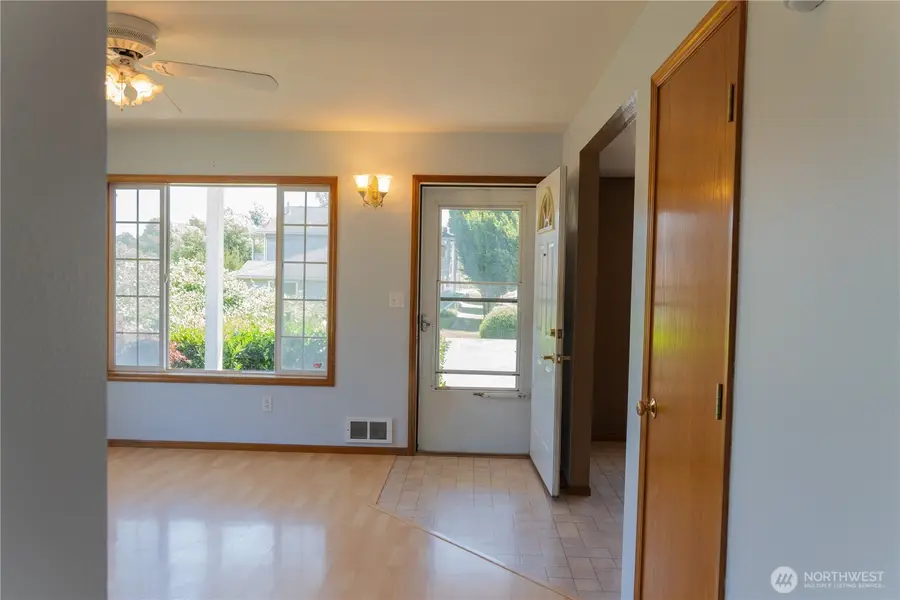 725 Judson Street #104, Lynden, WA 98264 - #3