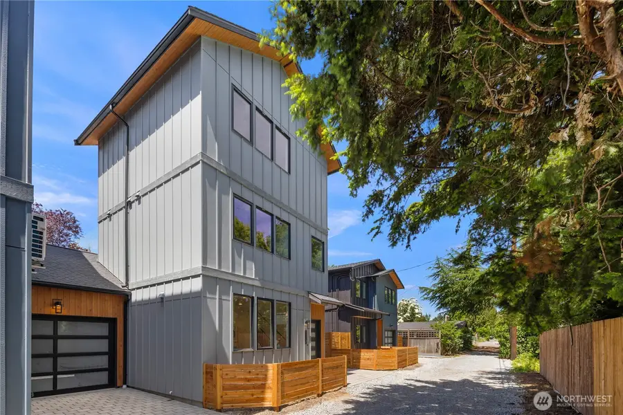 512 N 92nd Street, Seattle, WA 98103 - #2