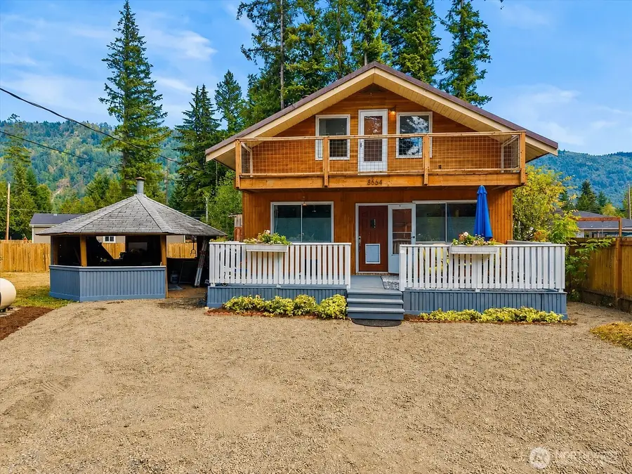 8664 Valley Ct, Maple Falls, WA 98266 - #2