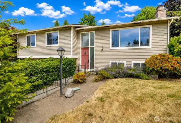 32624 35th Avenue Sw, Federal Way, WA 98023