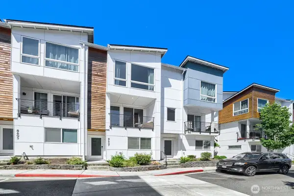 8607 22nd Place Ne, Seattle, WA 98115