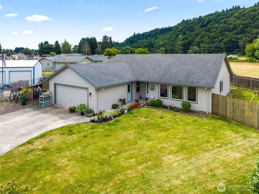 142 Charles Street, Longview, WA 98632 - #3
