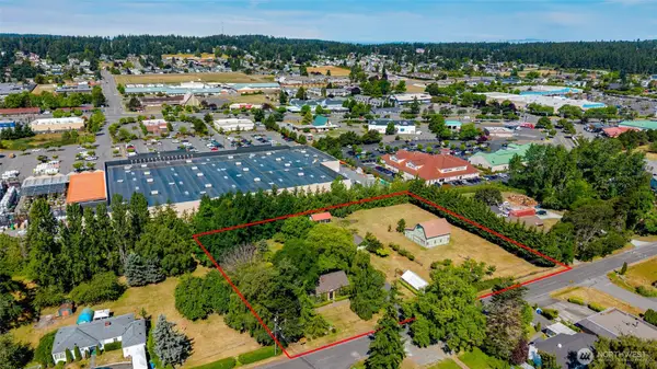579 SE Ely Street, Oak Harbor, WA 98277