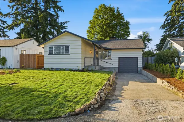 1023 115th Street S, Tacoma, WA 98444