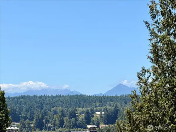 20161 Viking Crest Loop Ne #5-205, Poulsbo, WA 98370