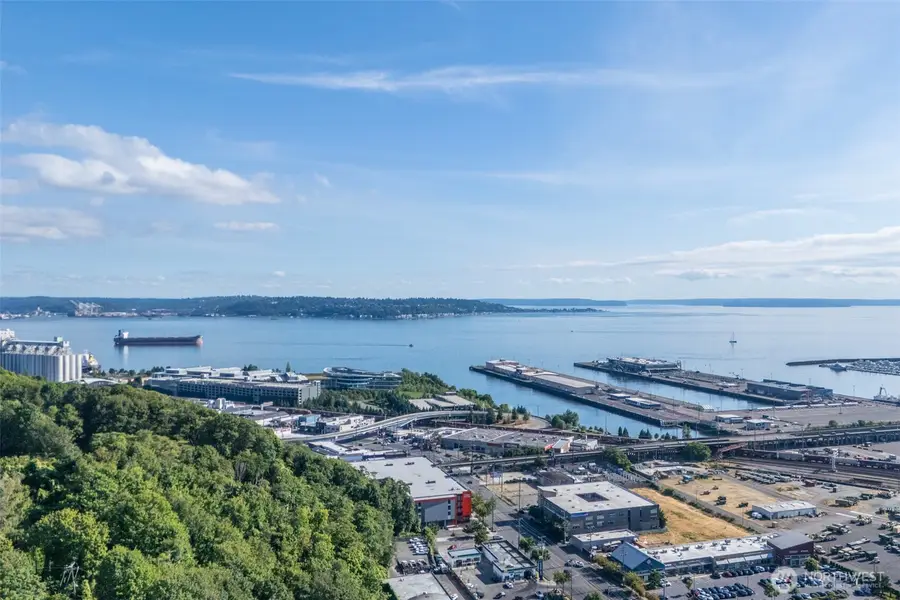 2043 13th Avenue W, Seattle, WA 98119 - #3
