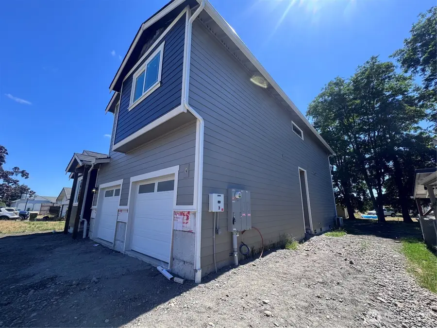 9512 Solberg Court Se, Yelm, WA 98597 - #3