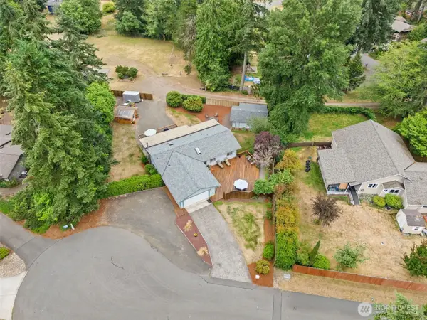140 NE Rainier Place N, Belfair, WA 98528