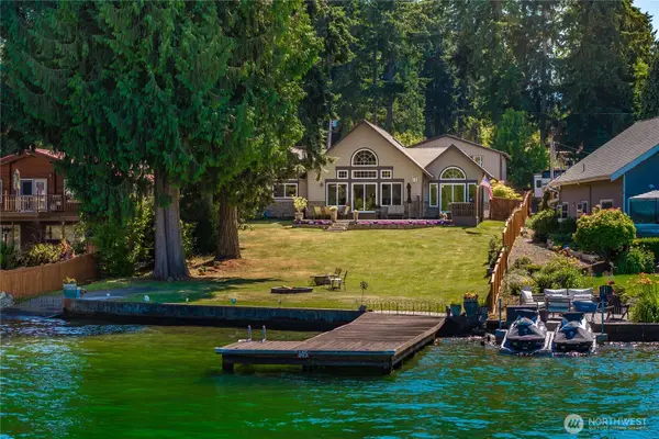 5419 W Tapps Drive E, Lake Tapps, WA 98391