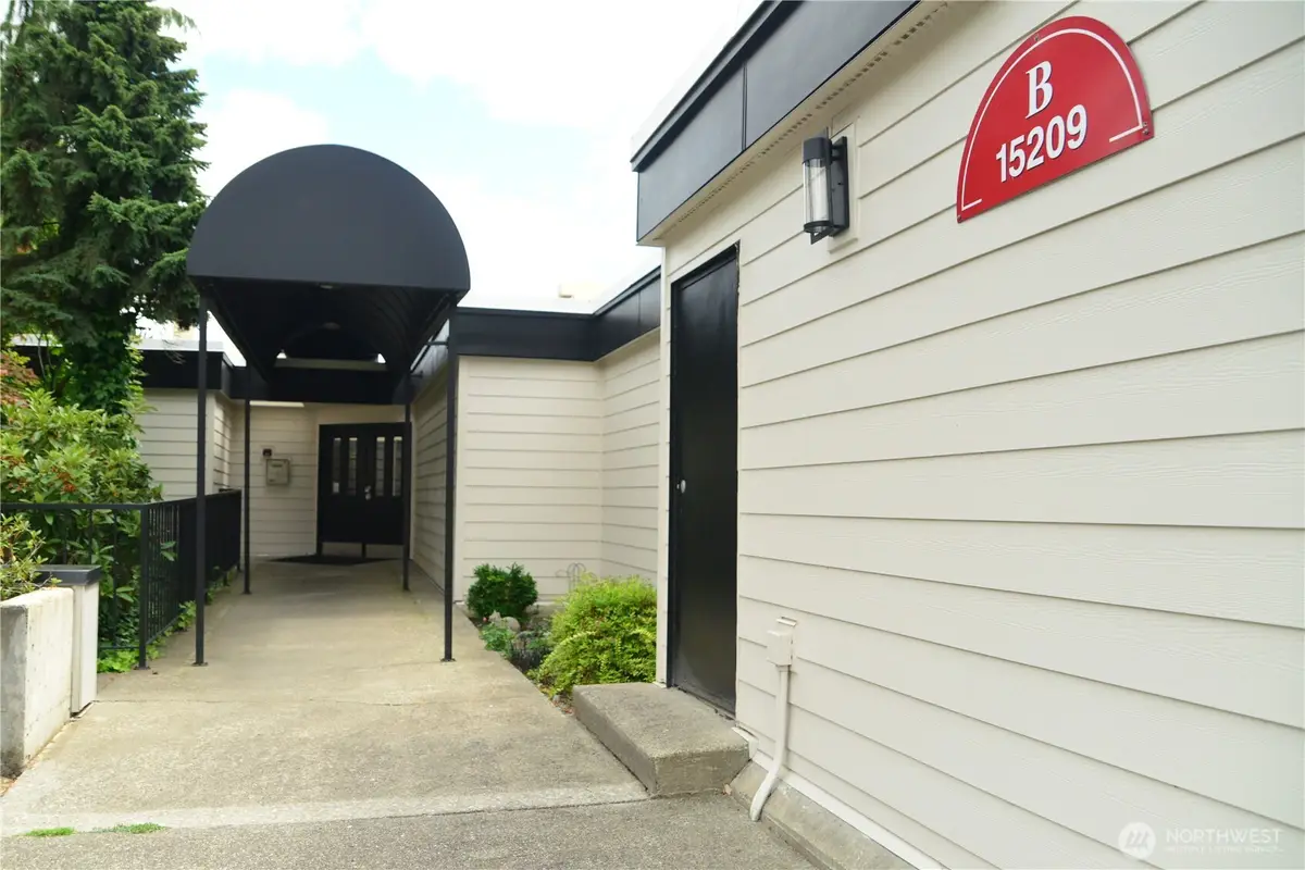 15209 Sunwood Boulevard #B36, Tukwila, WA 98188 - #1