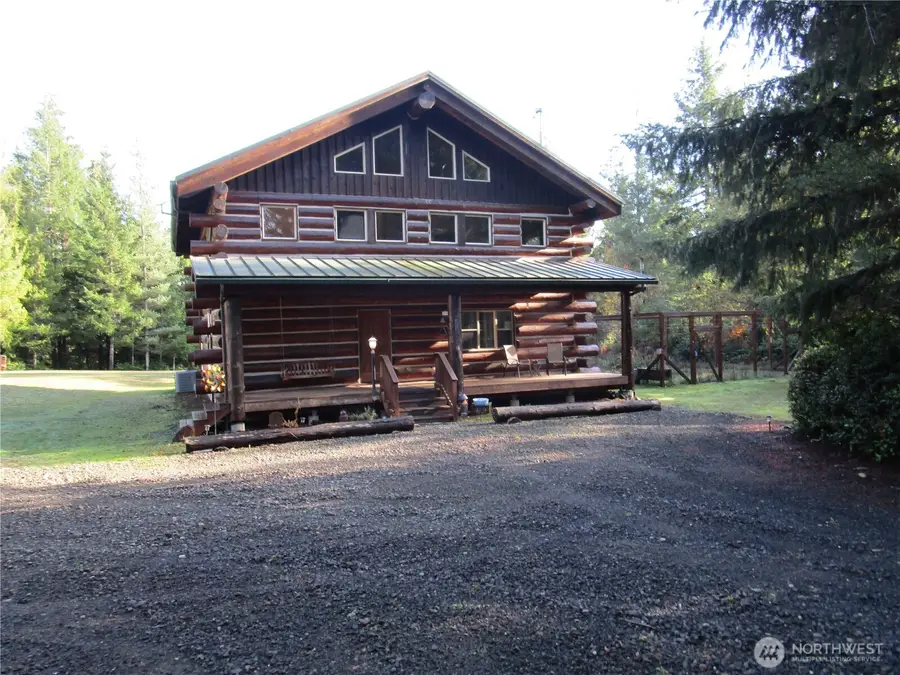 40 E Seahawks Way, Belfair, WA 98528 - #2