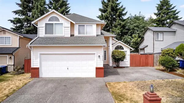 10124 SE 242nd Place, Kent, WA 98030